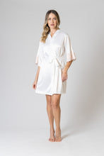 Load image into Gallery viewer, White Short Robe