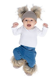 Baby Pom Beanie Boot Set